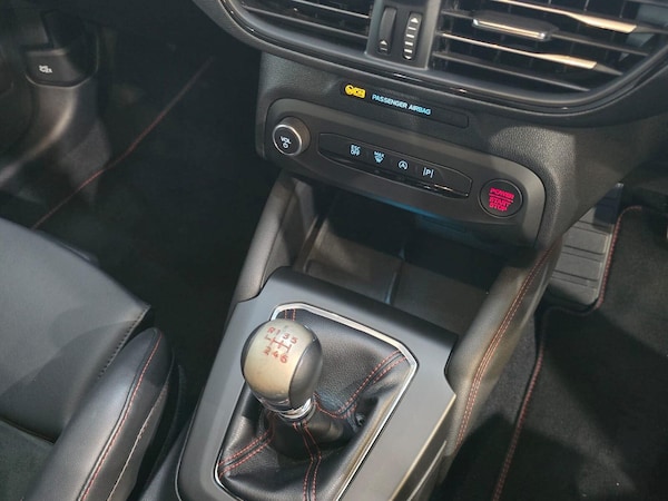 Used Ford Focus 2023 for sale - 73420645: Photo 15