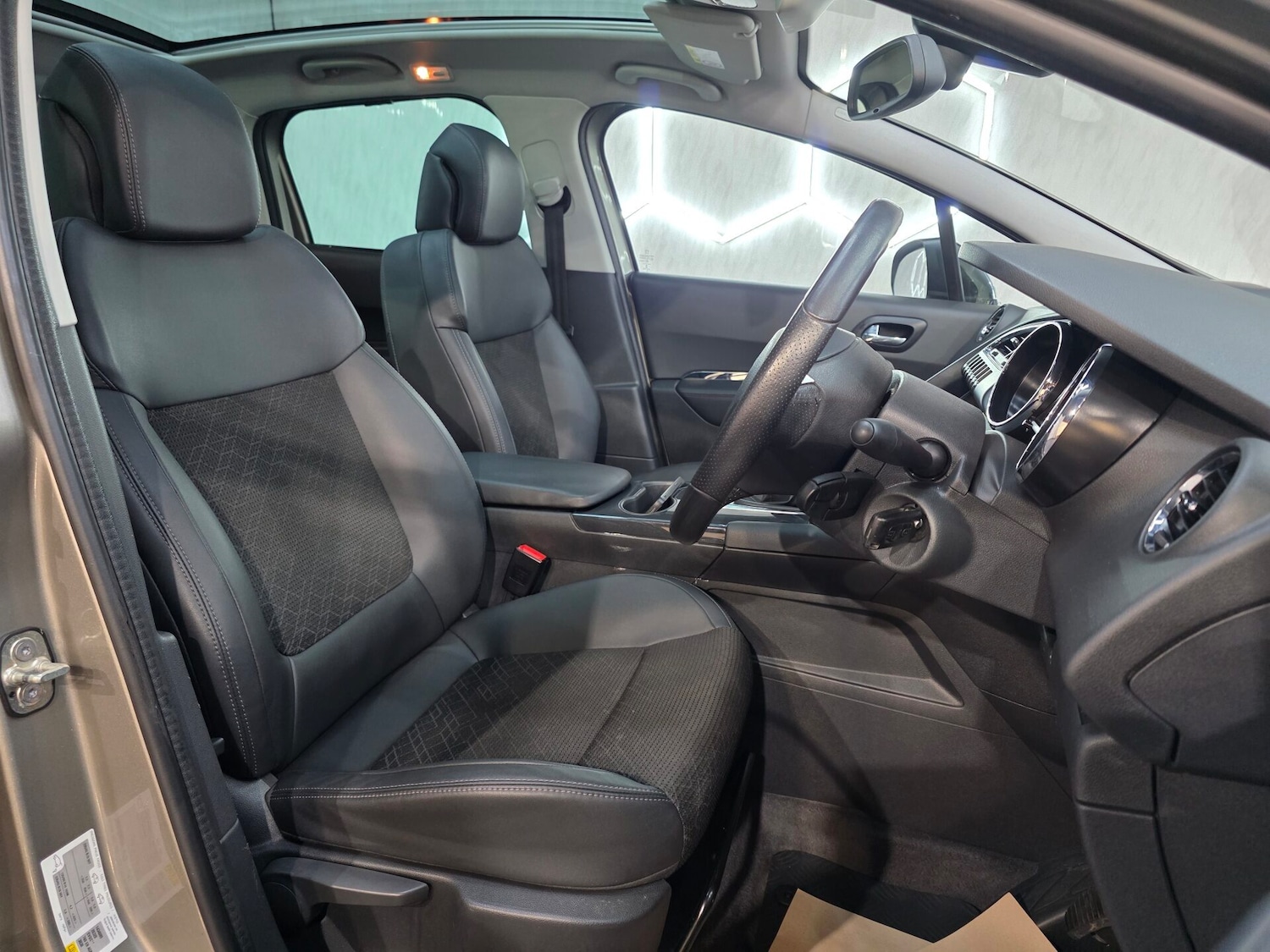 Used Peugeot 3008 2016 for sale - 76243956: Photo 10