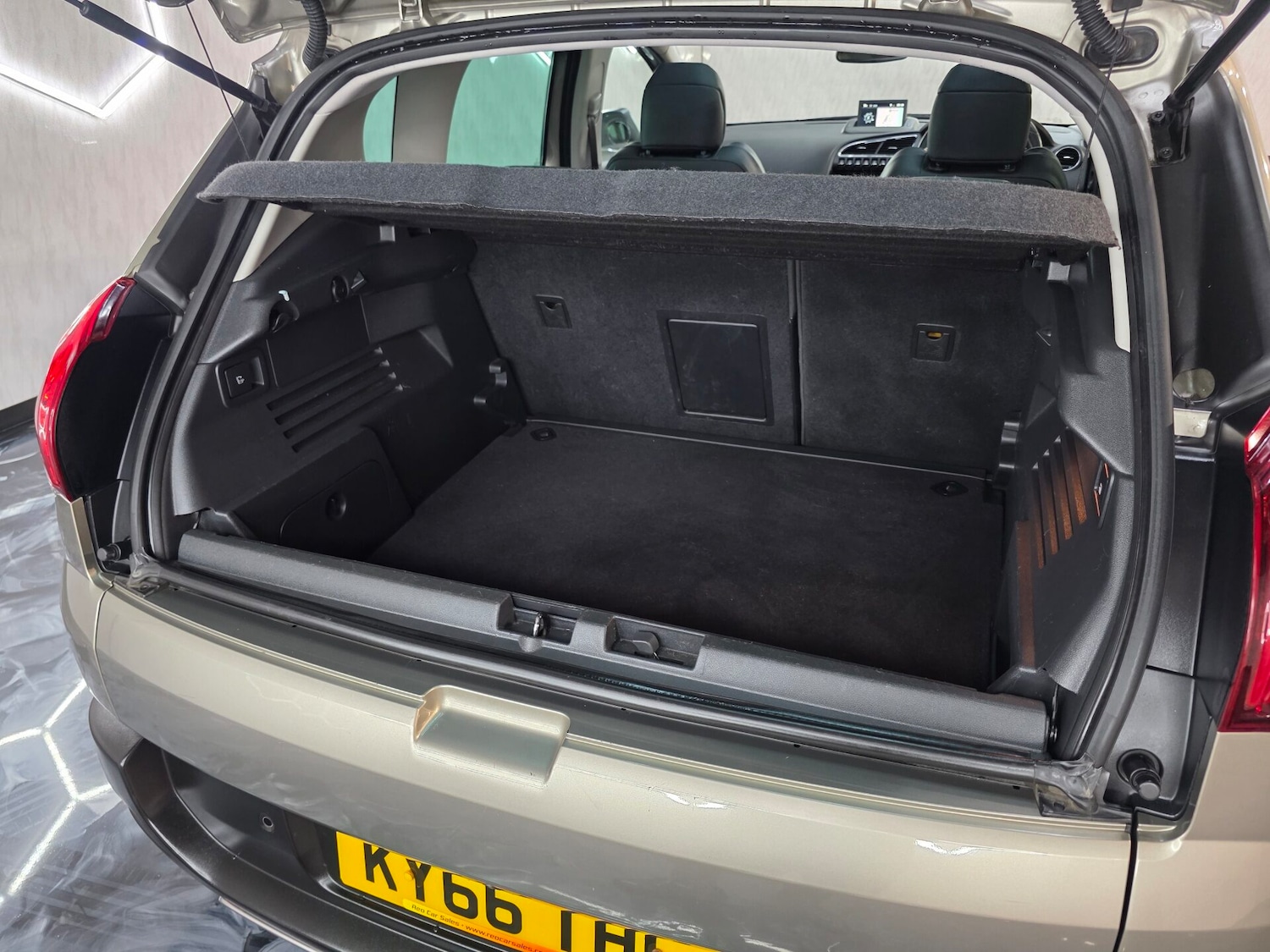 Used Peugeot 3008 2016 for sale - 76243956: Photo 22