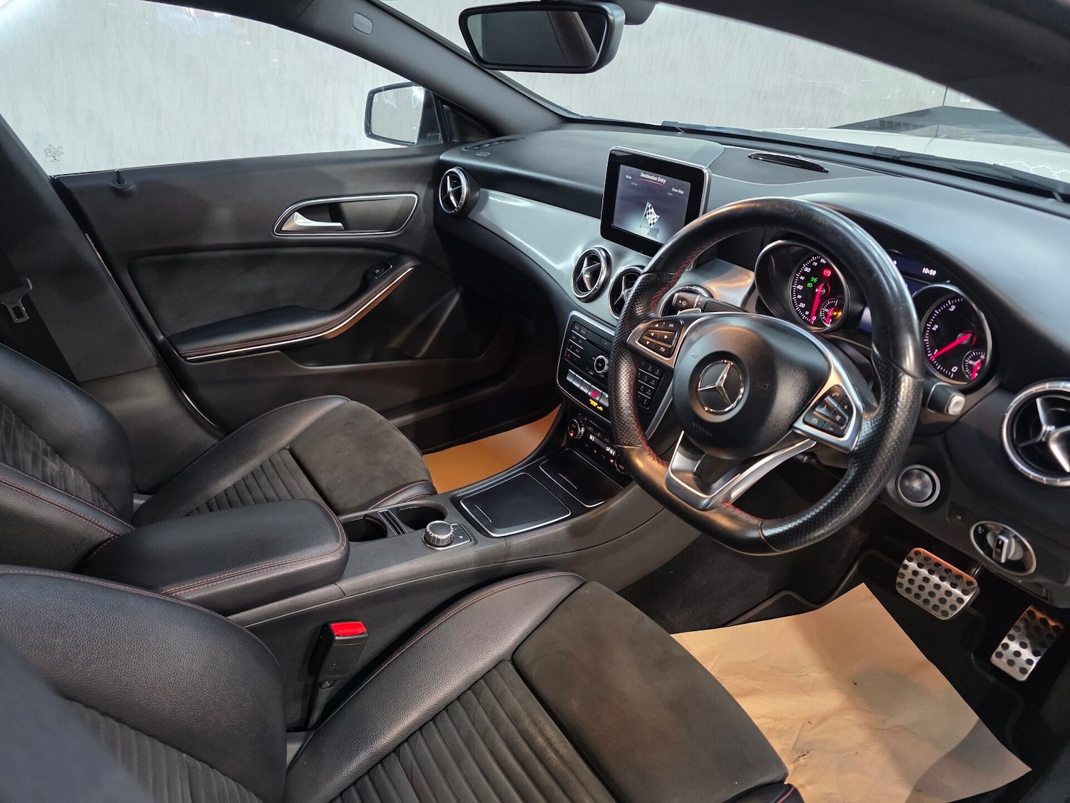 Used Mercedes-Benz CLA 2017 for sale - 76569381: Photo 11