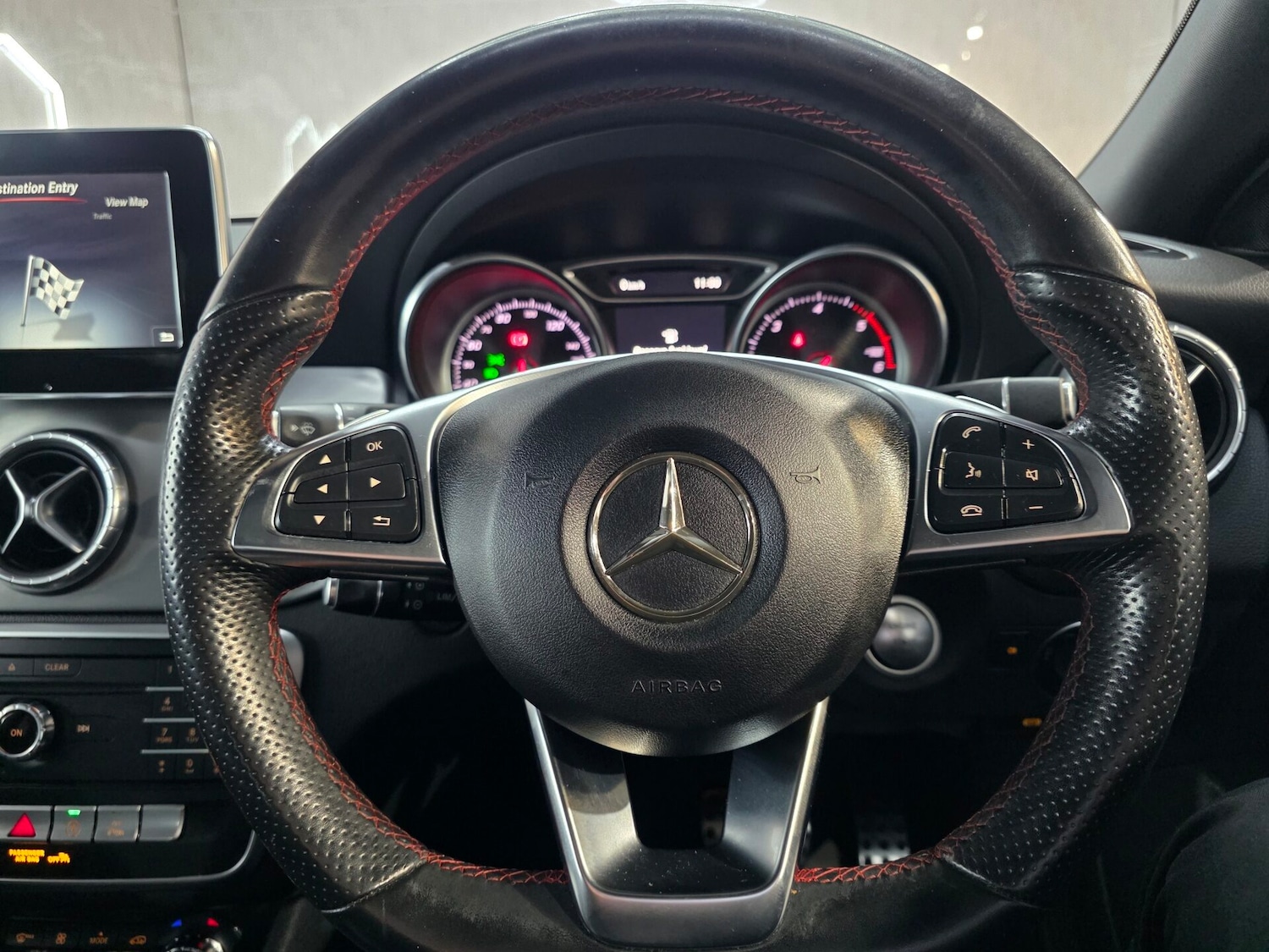 Used Mercedes-Benz CLA 2017 for sale - 76569381: Photo 12