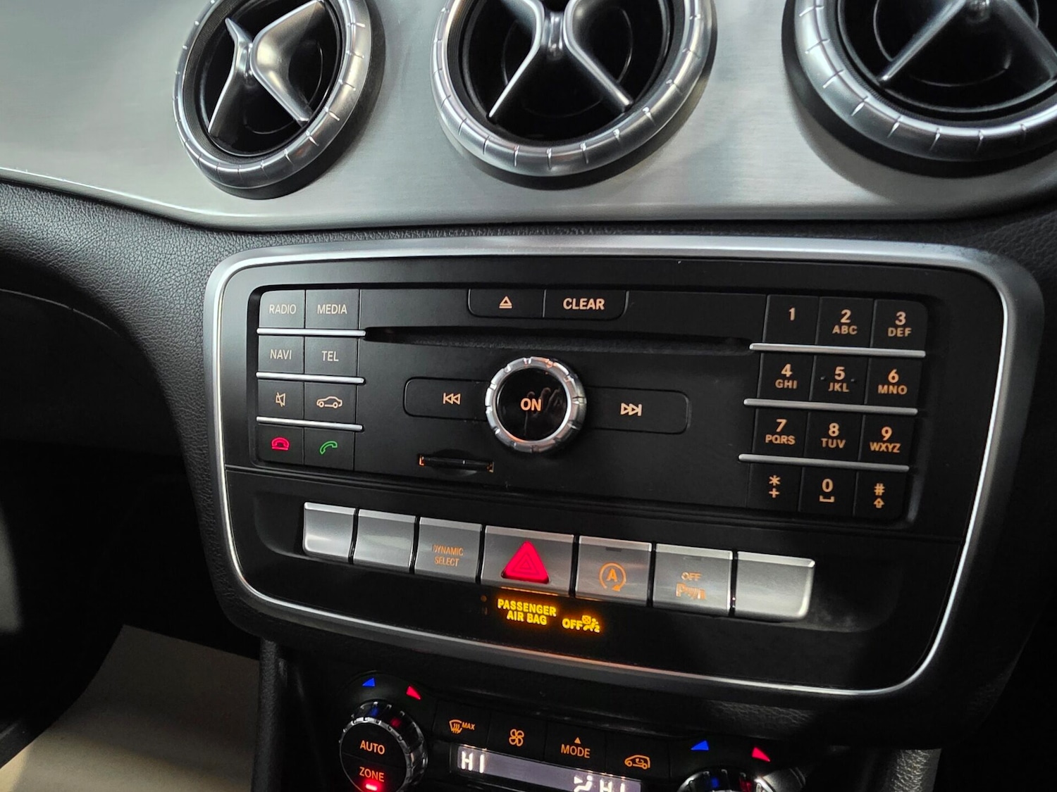 Used Mercedes-Benz CLA 2017 for sale - 76569381: Photo 15