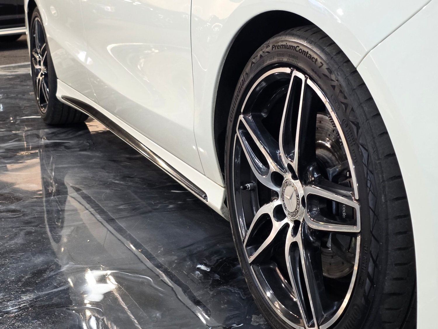 Used Mercedes-Benz CLA 2017 for sale - 76569381: Photo 8