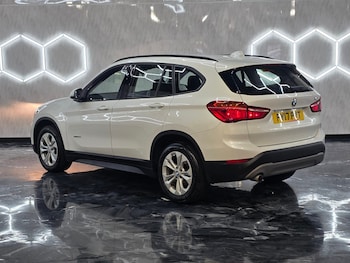 Used BMW X1 2017 for sale - 77003575: Photo