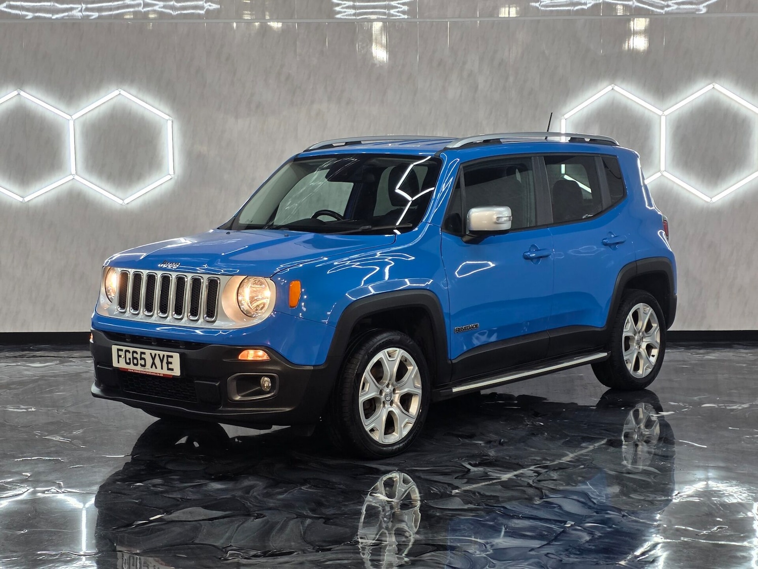 Used Jeep Renegade 2015 for sale - 76182567: Photo 3