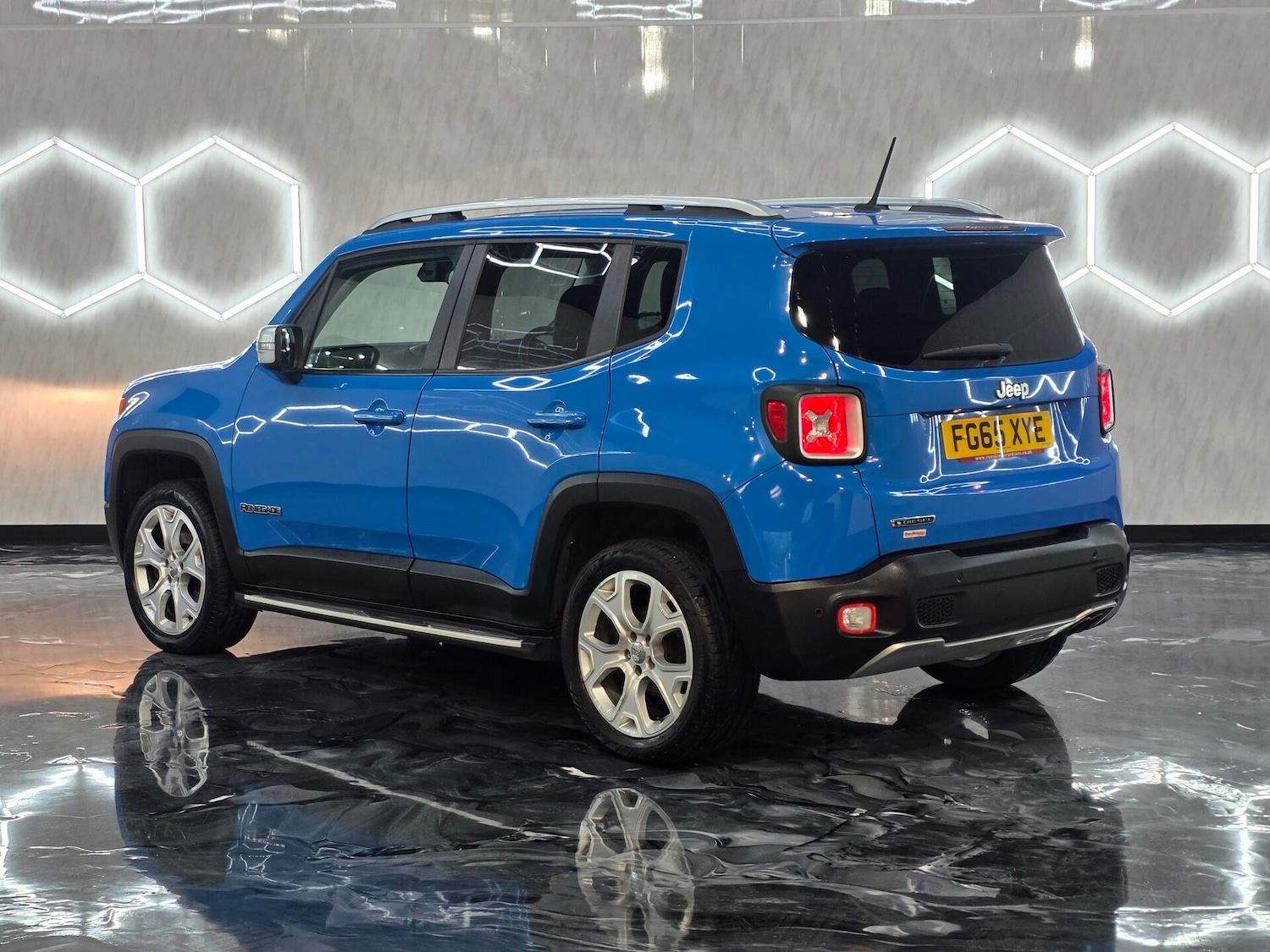 Used Jeep Renegade 2015 for sale - 76182567: Photo 4