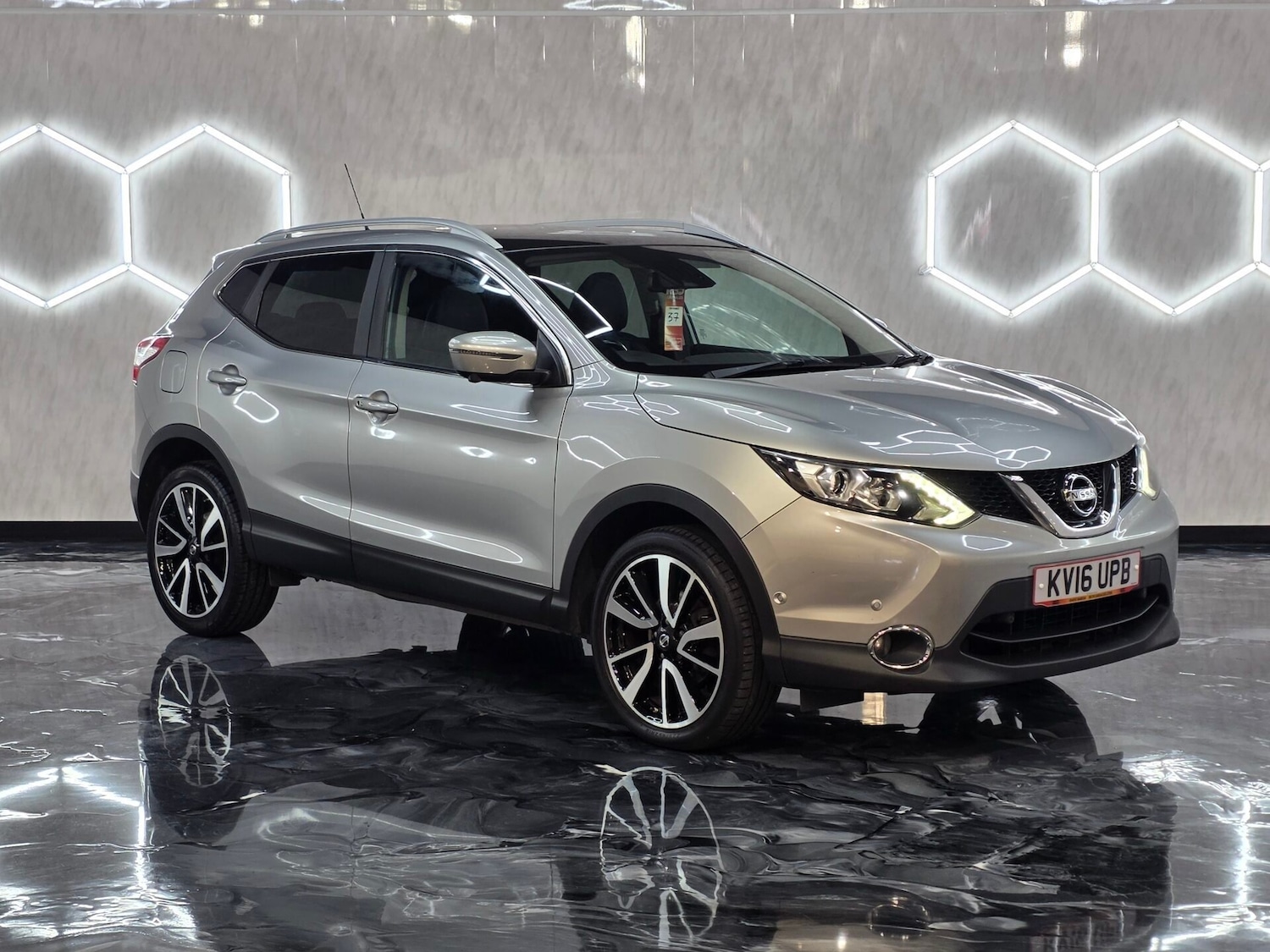Used Nissan Qashqai 2016 for sale - 76287048: Photo 1