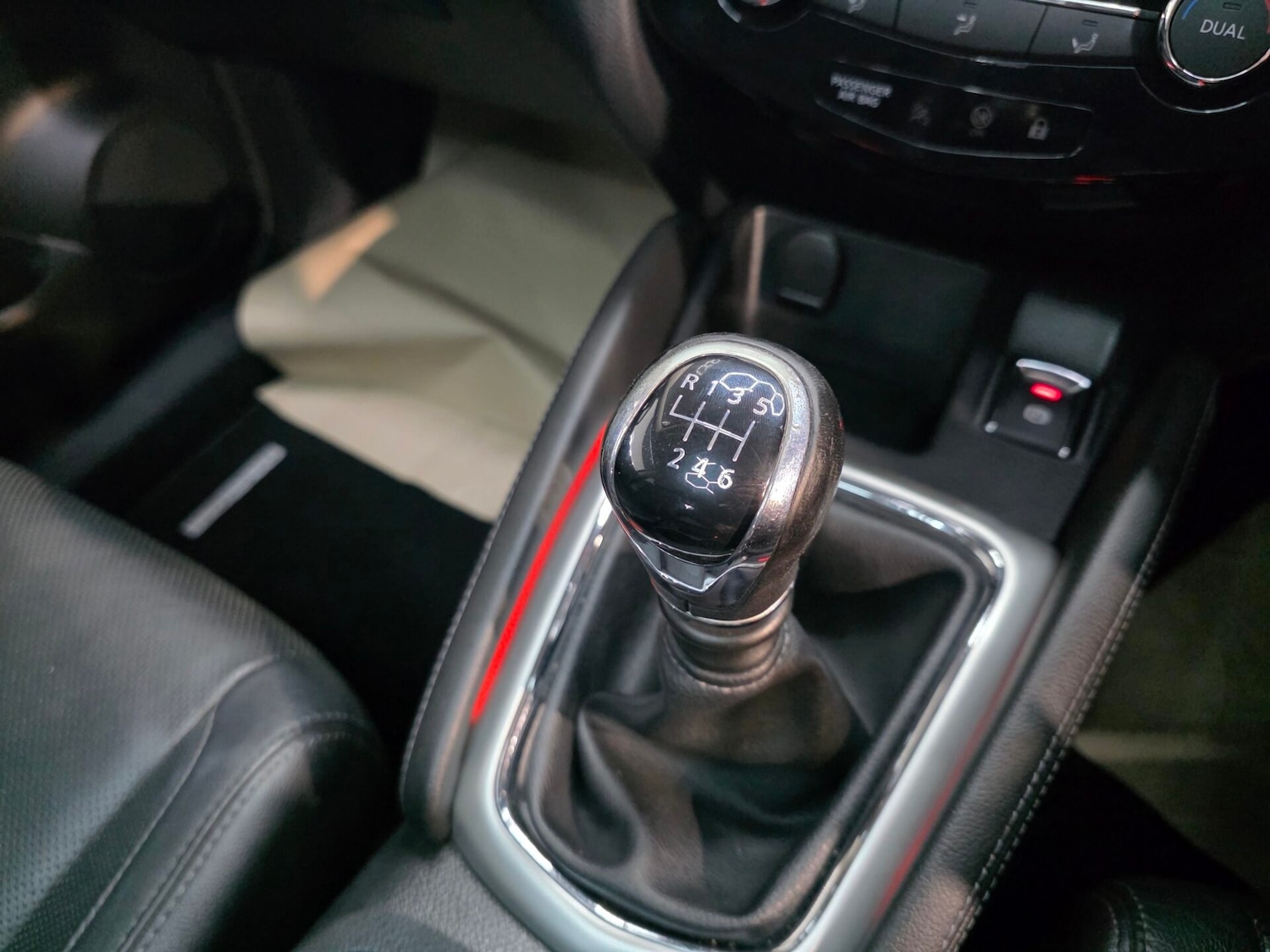 Used Nissan Qashqai 2016 for sale - 76287048: Photo 14