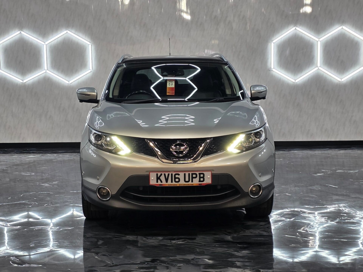 Used Nissan Qashqai 2016 for sale - 76287048: Photo 2