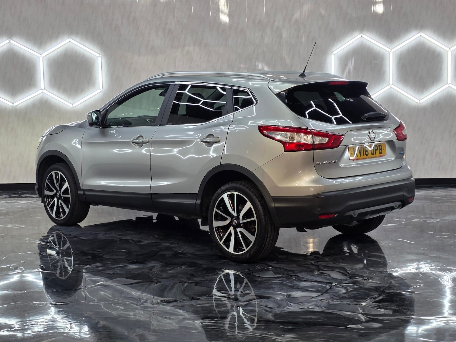 Used Nissan Qashqai 2016 for sale - 76287048: Photo 4