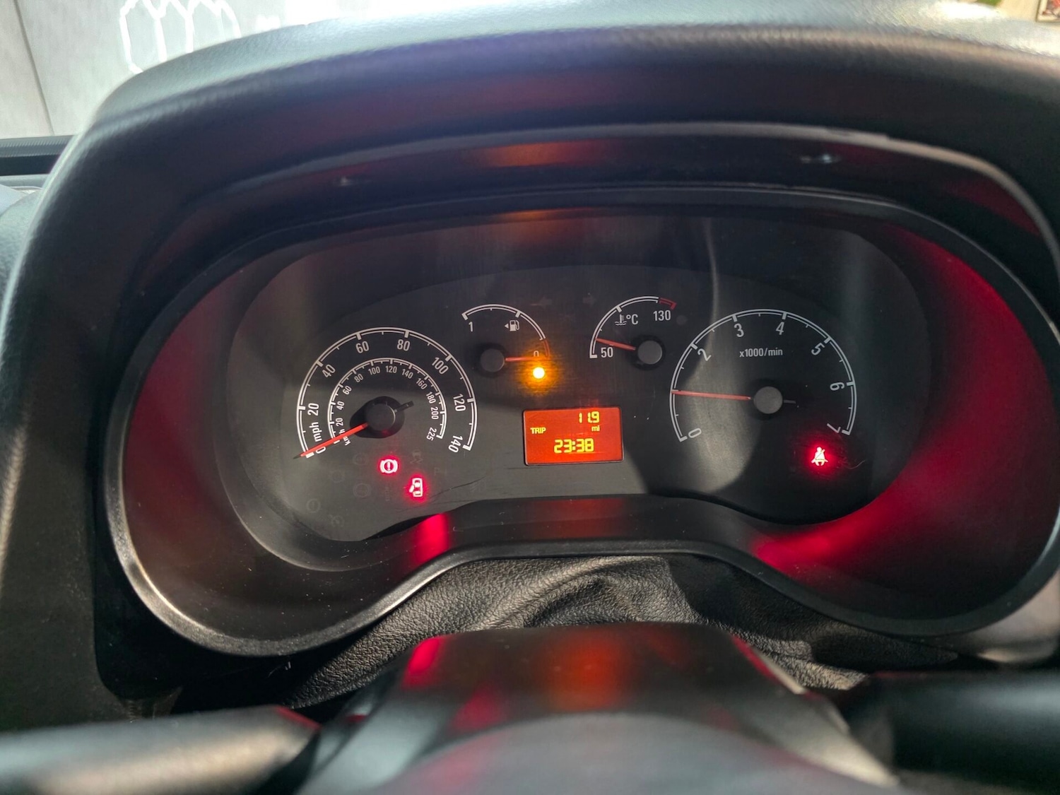 Used Vauxhall Combo 2017 for sale - 76495490: Photo 12