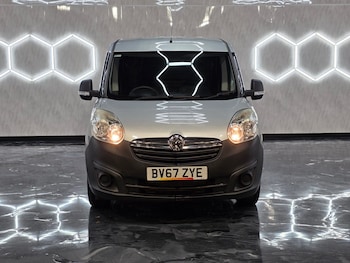 Used Vauxhall Combo 2017 for sale - 76495490: Photo