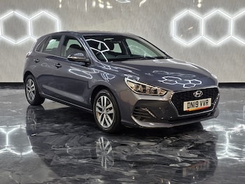 Hyundai i30 feature image