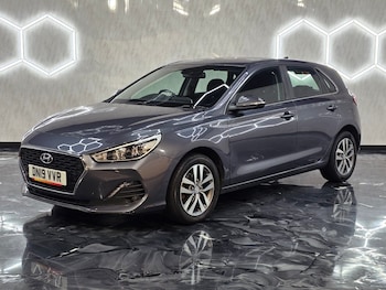 Used Hyundai i30 2019 for sale - 76950055: Photo