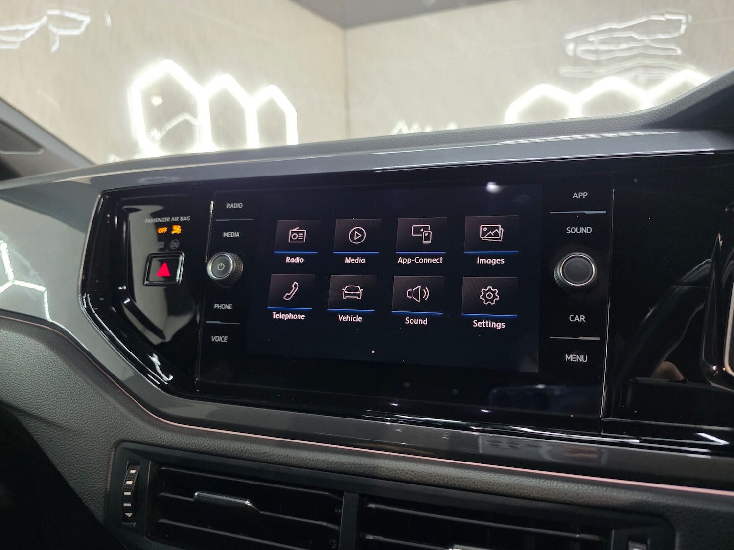 Used Volkswagen Polo 2018 for sale - 77195262: Photo 13