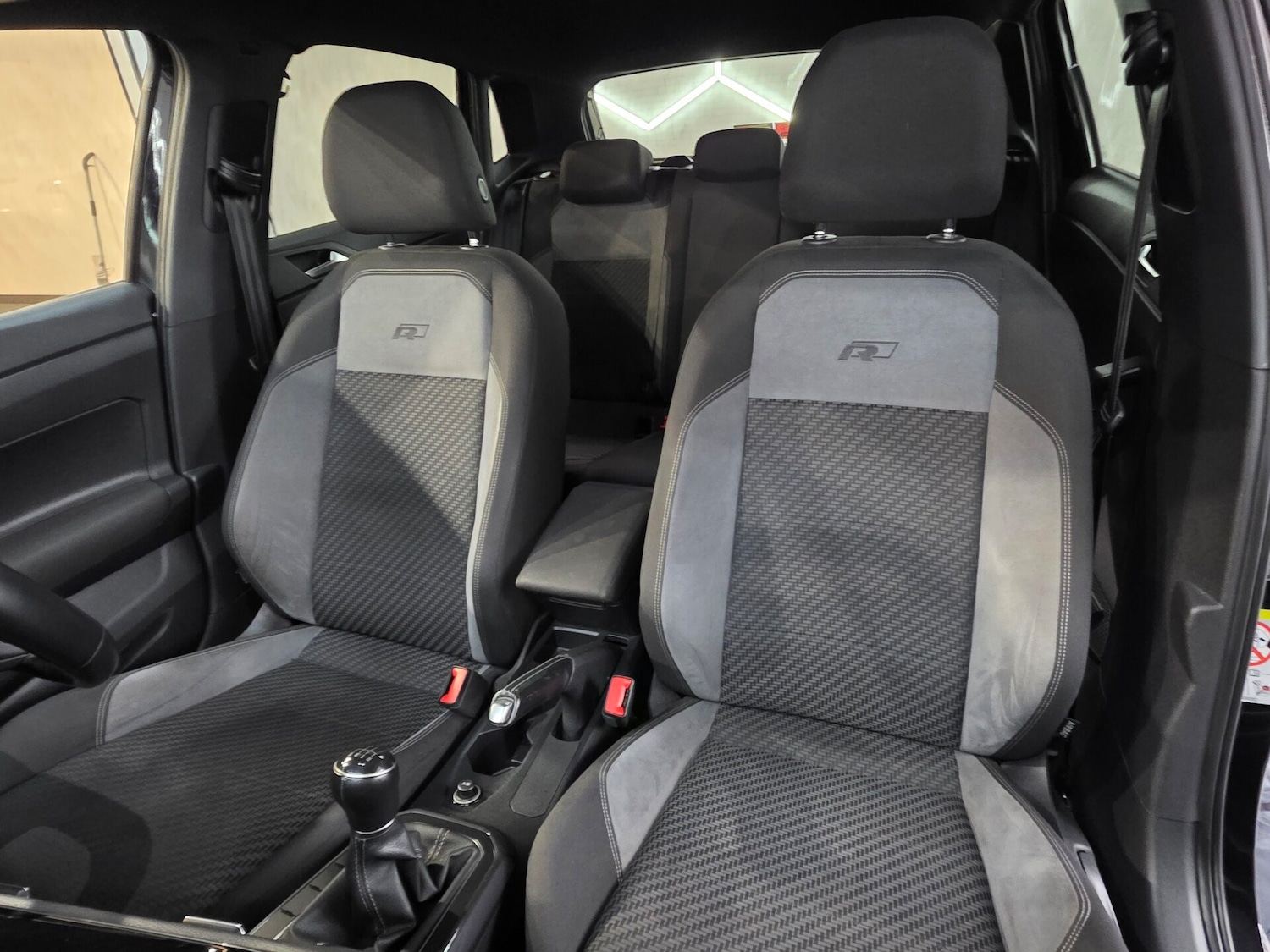 Used Volkswagen Polo 2018 for sale - 77195262: Photo 16