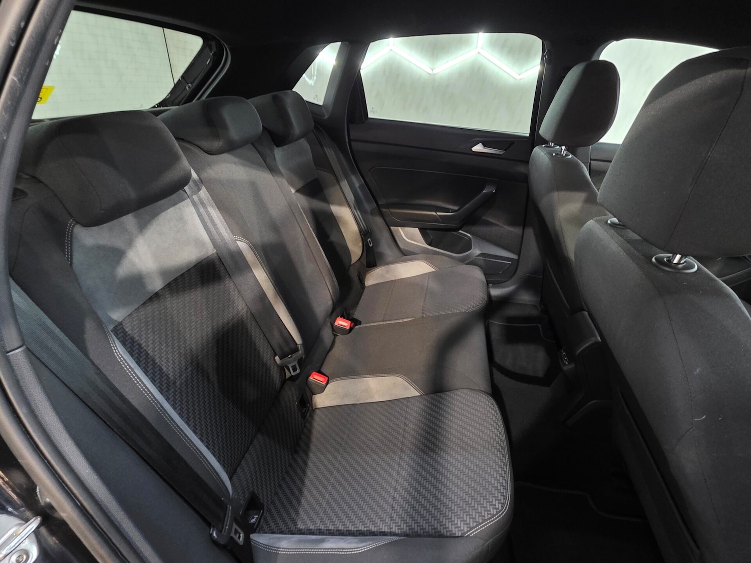 Used Volkswagen Polo 2018 for sale - 77195262: Photo 17