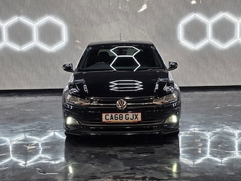 Used Volkswagen Polo 2018 for sale - 77195262: Photo