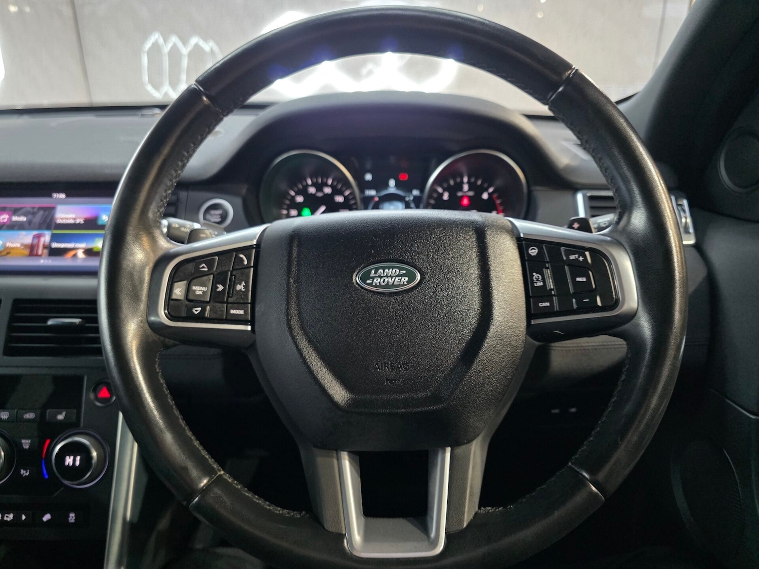 Used Land Rover Discovery Sport 2019 for sale - 75945050: Photo 12