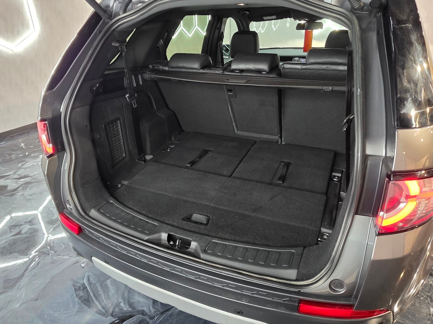 Used Land Rover Discovery Sport 2019 for sale - 75945050: Photo 23