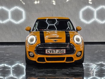 Used MINI Hatch 2017 for sale - 75945056: Photo