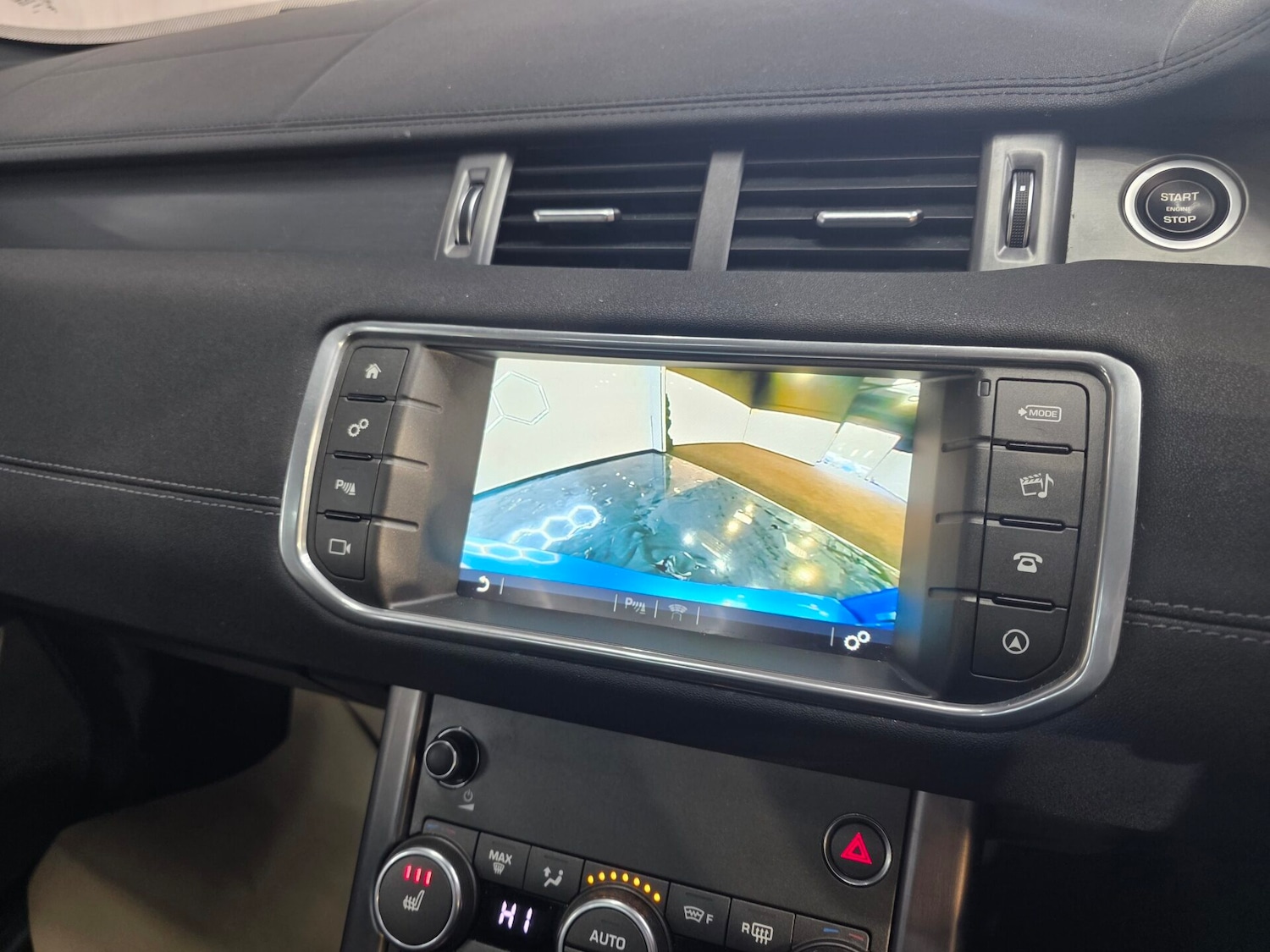 Used Land Rover Range Rover Evoque 2018 for sale - 78064369: Photo 17