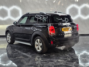 Used MINI Countryman 2017 for sale - 76520112: Photo