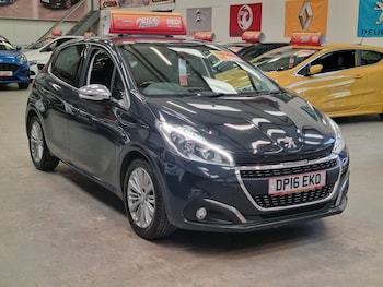 Peugeot - 208