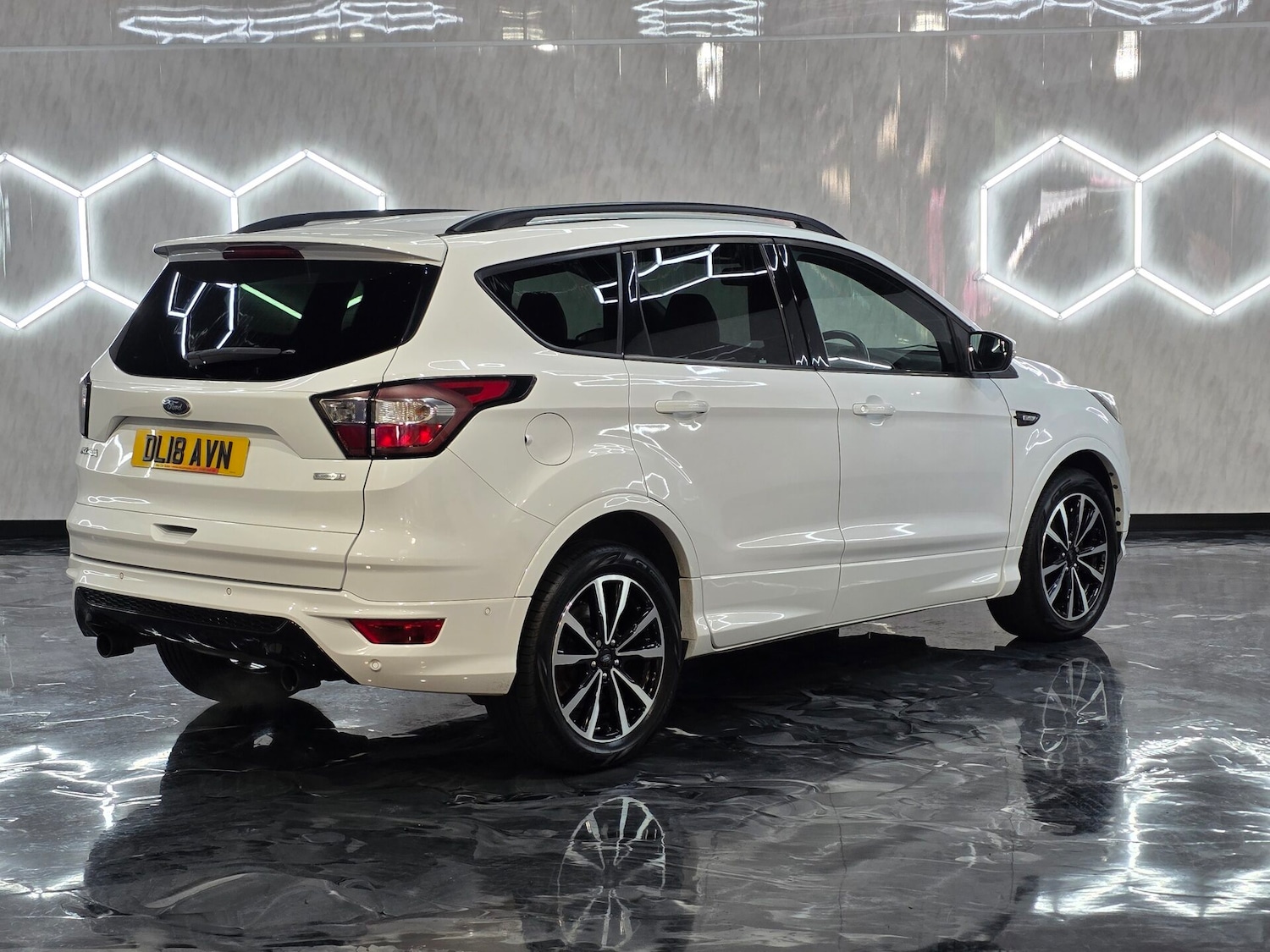 Used Ford Kuga 2018 for sale - 75945059: Photo 6