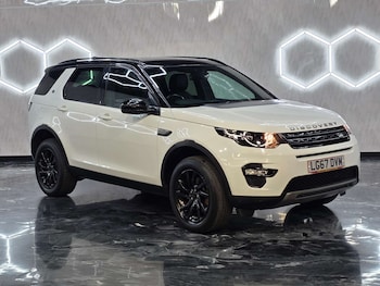 Used Land Rover Discovery Sport 2017 for sale - 78614297: Photo