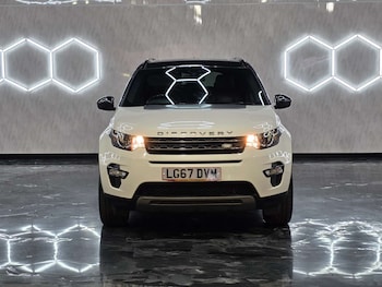 Used Land Rover Discovery Sport 2017 for sale - 78614297: Photo