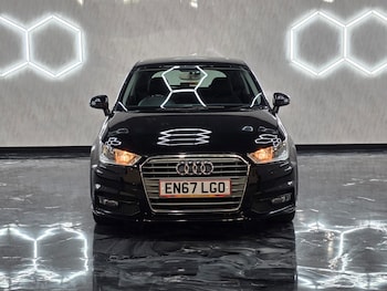 Used Audi A1 2018 for sale - 76077892: Photo