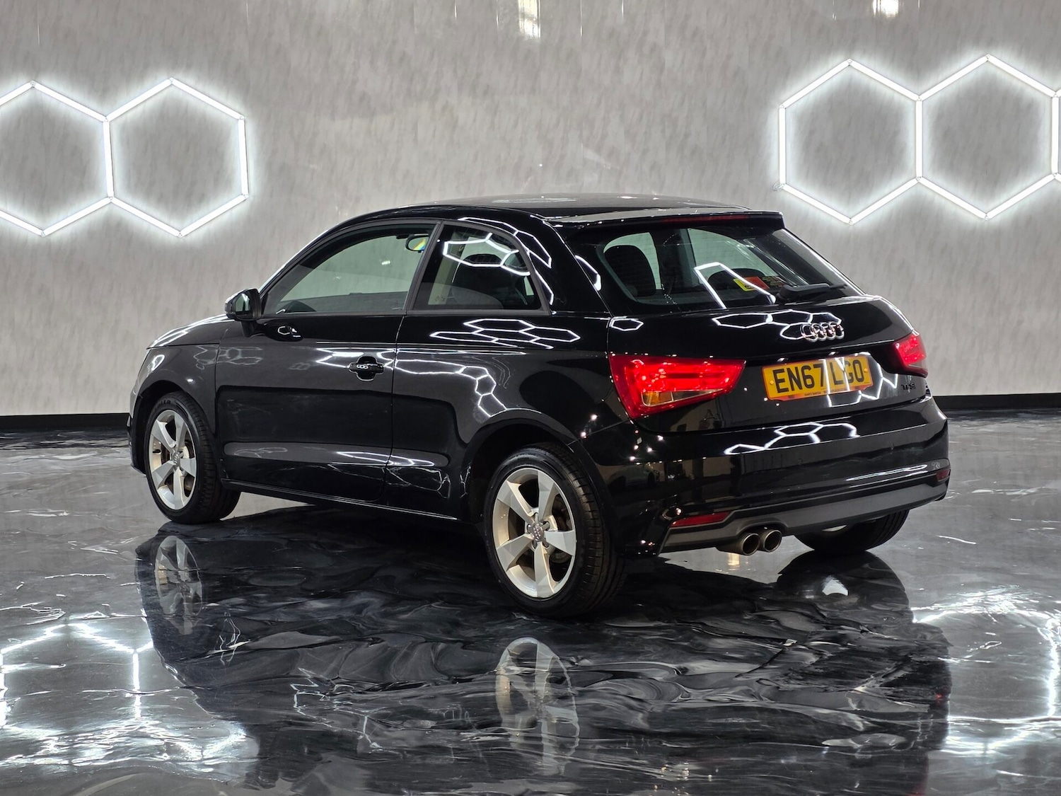 Used Audi A1 2018 for sale - 76077892: Photo 4