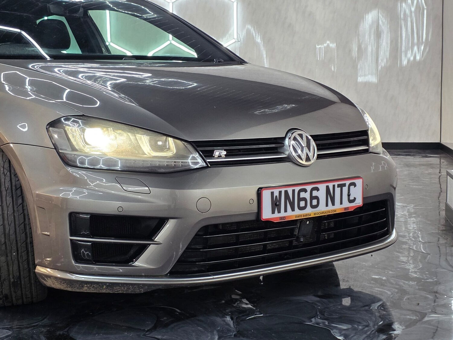 Used Volkswagen Golf 2016 for sale - 77831876: Photo 9