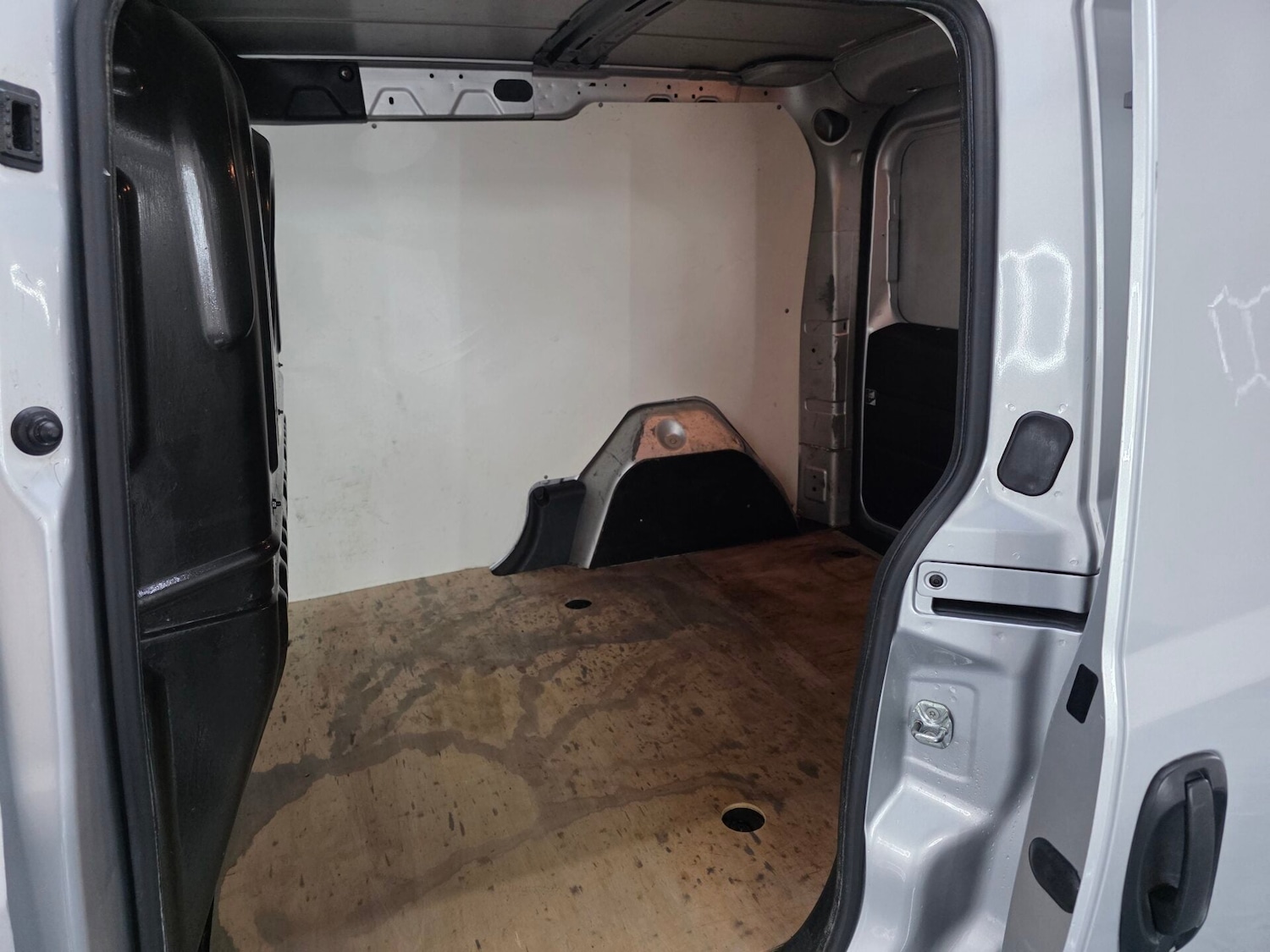 Used Vauxhall Combo 2017 for sale - 77298555: Photo 22