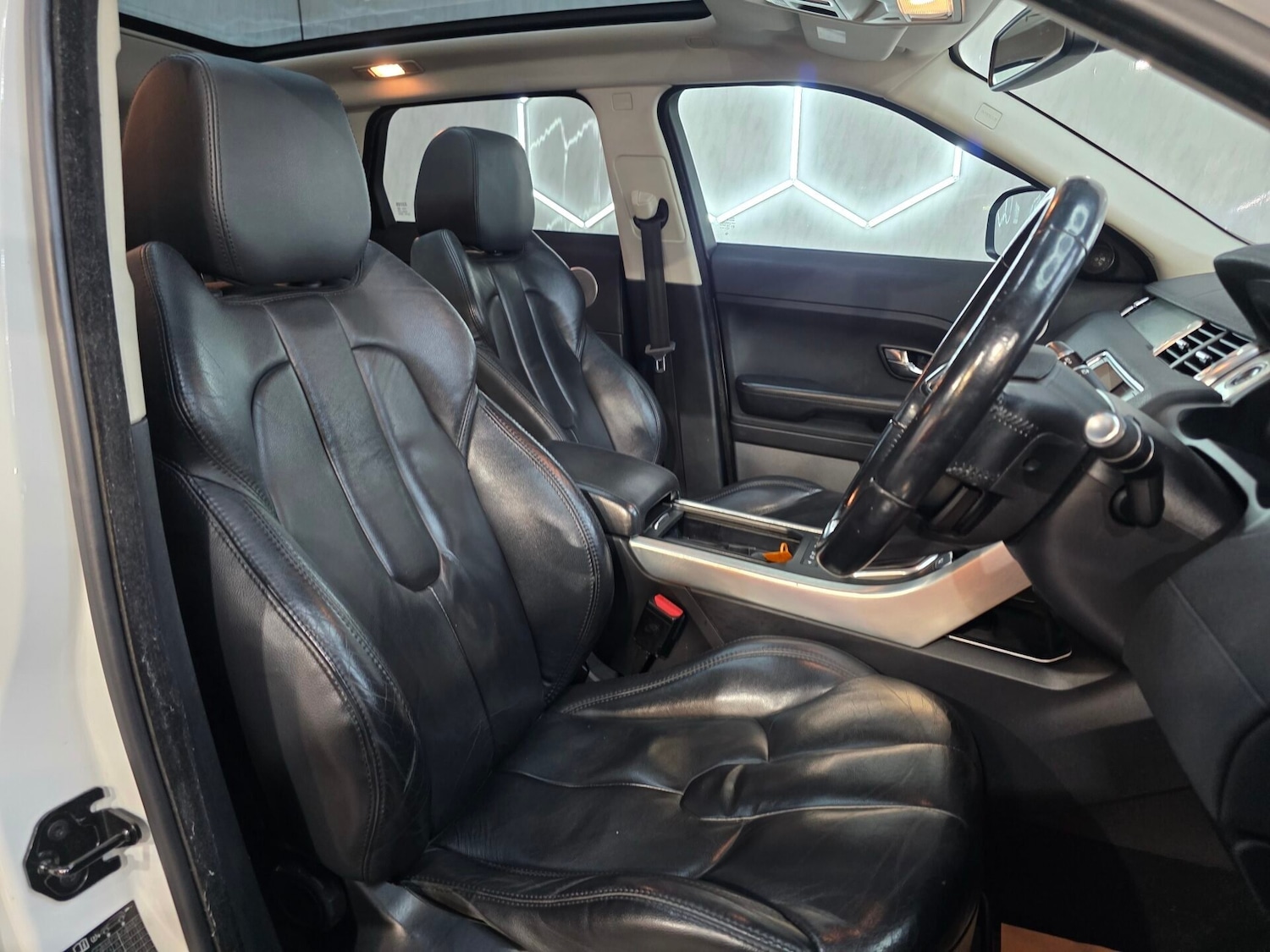 Used Land Rover Range Rover Evoque 2012 for sale - 76638746: Photo 7