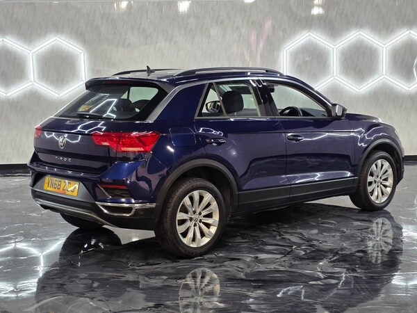 Used Volkswagen T-Roc 2018 for sale - 75426558: Photo 6