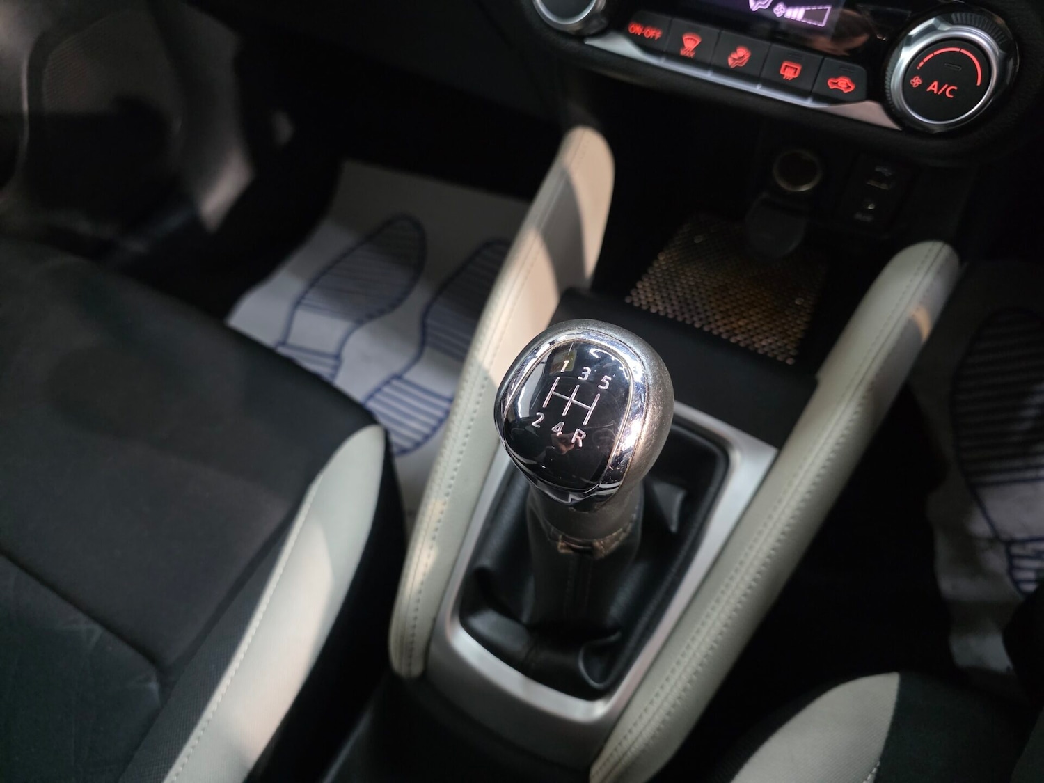 Used Nissan Micra 2017 for sale - 77195265: Photo 15