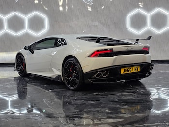 Used Lamborghini Huracan 2015 for sale - 76581307: Photo