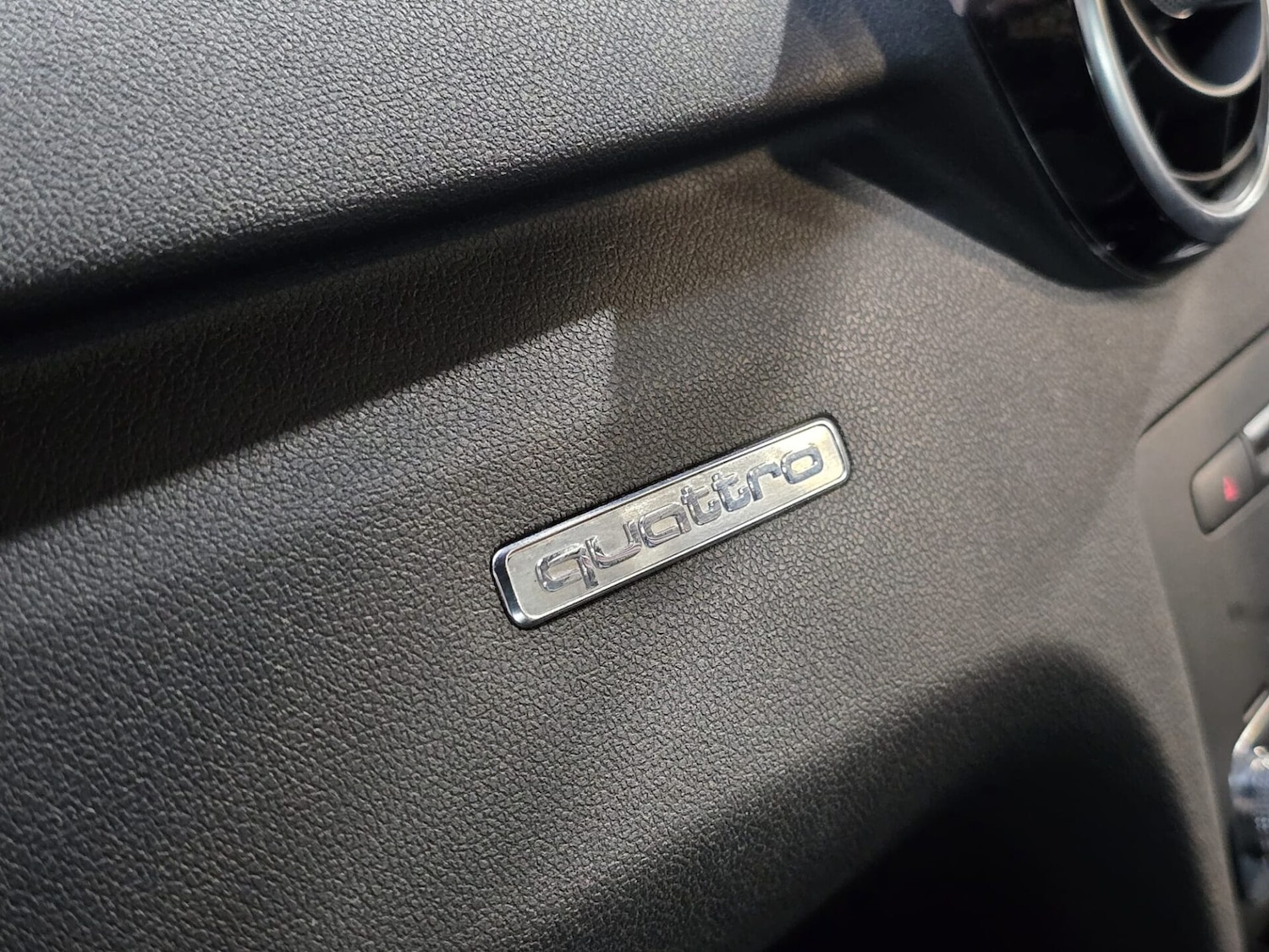 Used Audi A1 2014 for sale - 75945058: Photo 12