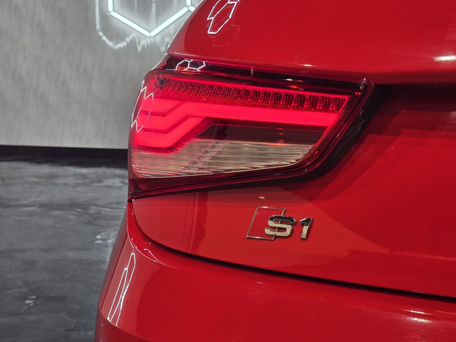 Used Audi A1 2014 for sale - 75945058: Photo 8