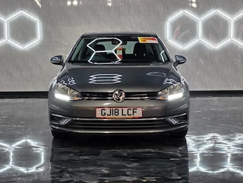 Used Volkswagen Golf 2018 for sale - 75714169: Photo