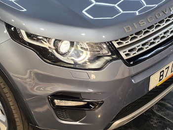 Used Land Rover Discovery Sport 2017 for sale - 79468198: Photo