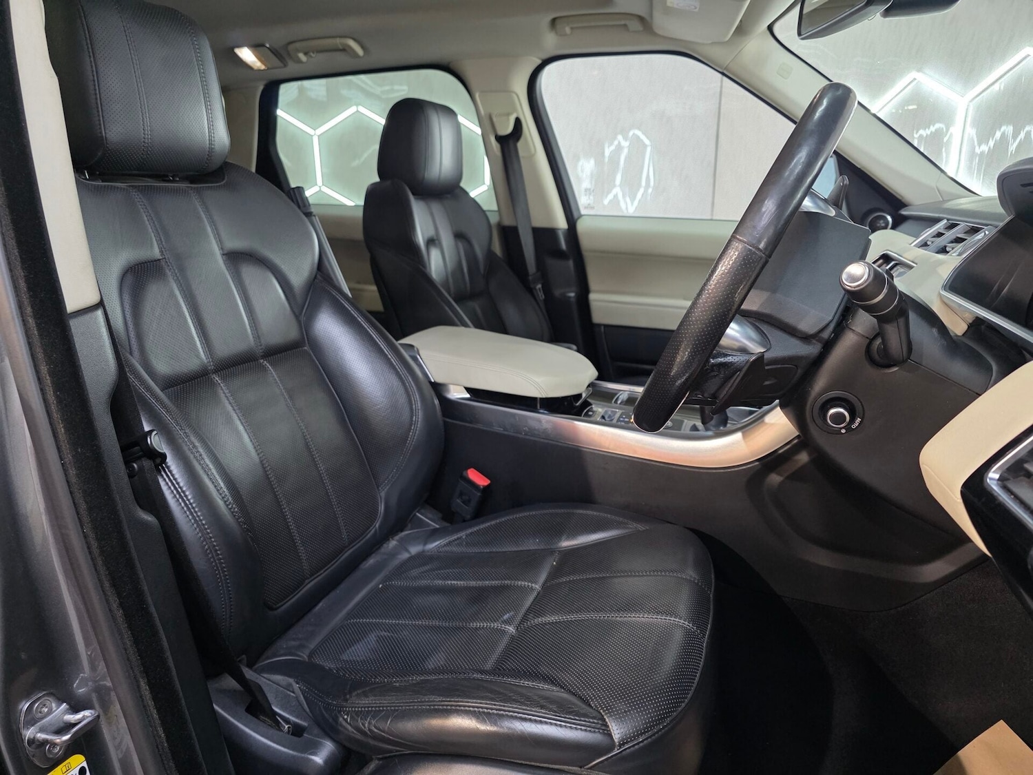 Used Land Rover Range Rover Sport 2014 for sale - 77195257: Photo 12