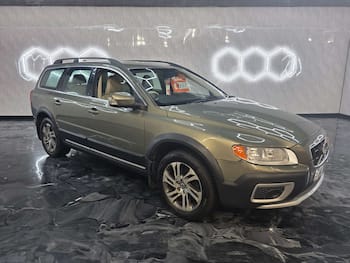 Used Volvo XC70 2013 for sale - 79705978: Photo