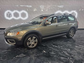 Used Volvo XC70 2013 for sale - 79705978: Photo