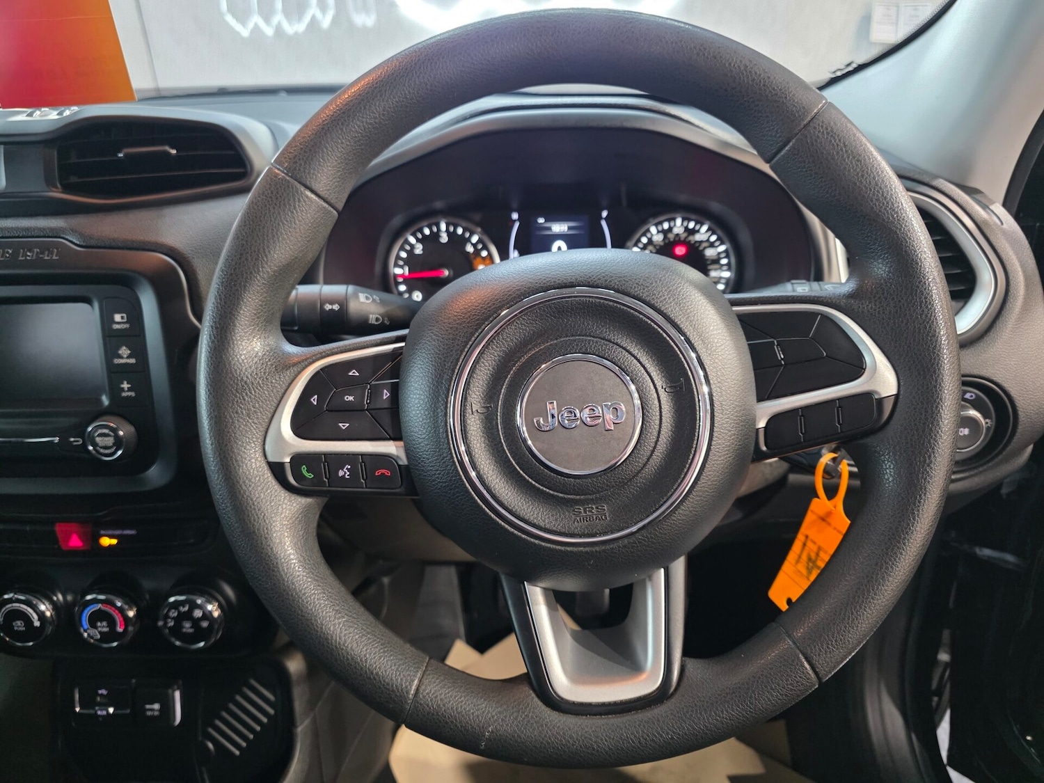 Used Jeep Renegade 2017 for sale - 77195267: Photo 12