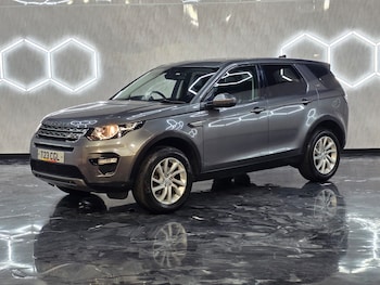 Used Land Rover Defender 110 2017 for sale - 77605408: Photo