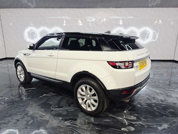 Used Land Rover Range Rover Evoque 2015 for sale - 79525145: Photo