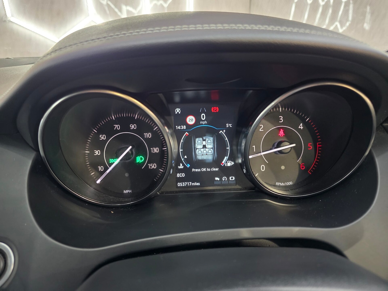 Used Jaguar E-Pace 2018 for sale - 77418439: Photo 12